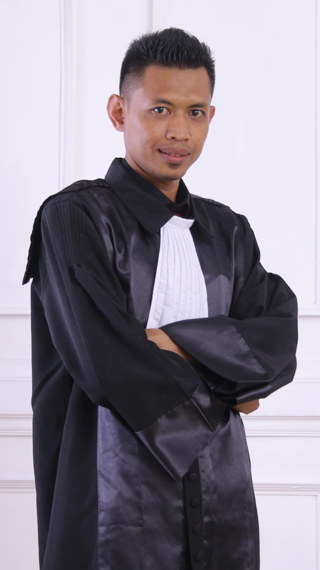 Adv. MUHAMMAD FARIKHIN, S.H